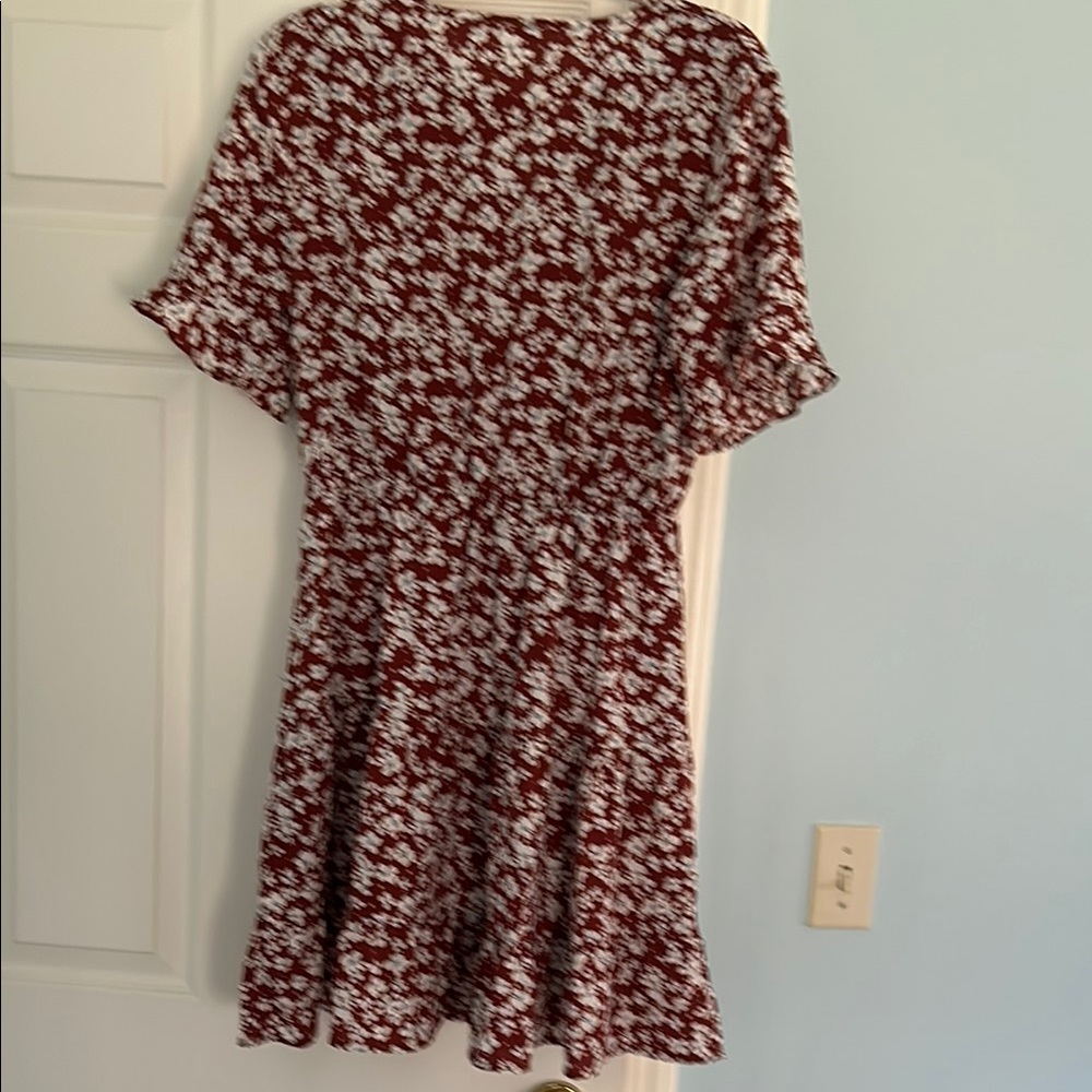 Red Pleated Ruffled Knee-Length Sundress - Picture 3 of 3